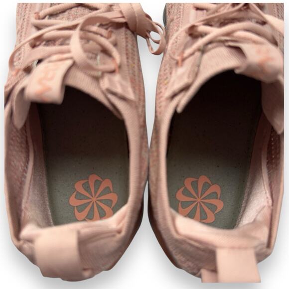 Nike Air VaporMax 2021 FK Flyknit Rose Pink Womens 12 Mens 10.5 NEW $220 - Picture 8 of 12